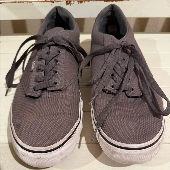 Van’s Men's Gray Canvas Sneakers size 13 - Picture 1 of 8